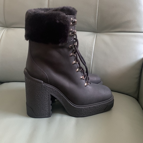 Moncler Platform Bootie - Picture 8 of 10